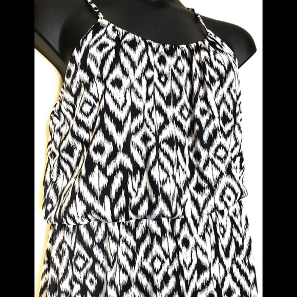 MAGIC Black/White Print Maxi Dress Size Lg - Picture 1 of 6